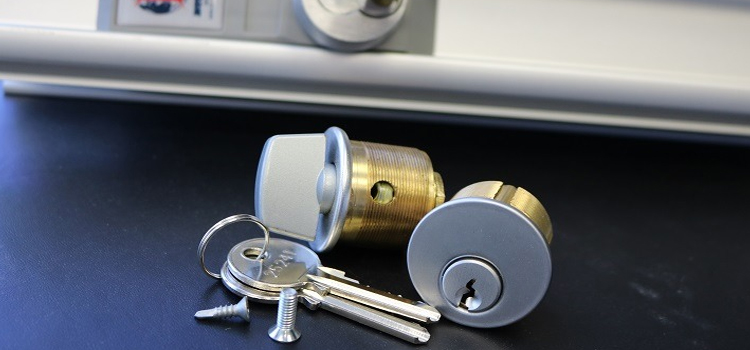 Commercial Lock Installation Huntington Park